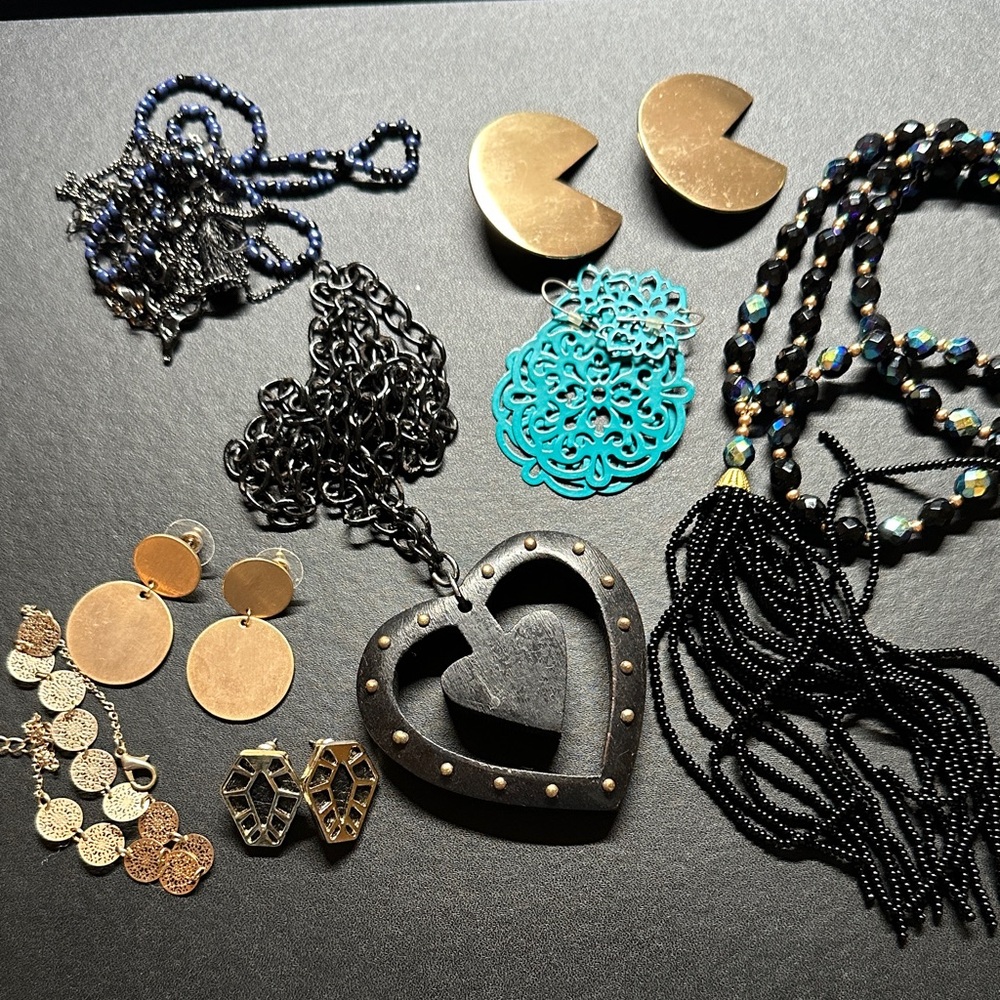 Jewelry Bundle (all items shown) MAKE YOUR OFFER
